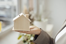 미리내공인중개사사무소, 지역사회 신뢰 기반