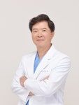 윤광열 치과의료봉사상에 이규섭 원장 선정