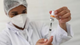 오미크론: 백신 맞았는데 왜 코로나19에 감염될까?