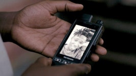 호루라기와 가죽채찍을 들고 나선 남아공의 시민 순찰대