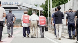 북한에 묻히고 싶다...비전향장기수의 2차 북송 가능할까?