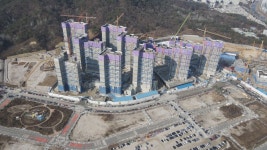 [리포트] 학교 생긴다고 아파트 분양 받았는데..