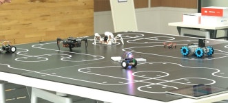 어려운 코딩 쉽게 배워요…블록코딩, 업계서 혁신 교육도구로 입소문