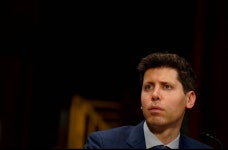 문어발 투자 알트먼, 사내 스타트업 투자 사업서 손 뗀다