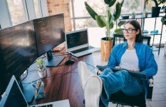 [2월24일] 챗GPT 유료 서비스를 사용한 당신은 전 세계 상위 0.3%