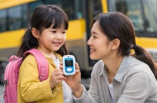 여수, 초등학생 566명에 안심폰 무상 지원… 통신비까지 1년간 공짜