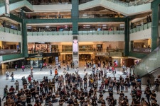 Hong Kong Strike Sinks City Into Chaos, and Government Has Little Reply