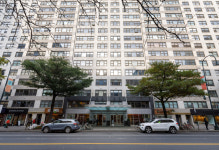 14th Street, Manhattan: A Congested Thoroughfare Transformed