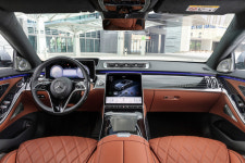 Who Needs a $100,000 Car Right Now? Mercedes Thinks You Do