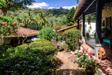 House Hunting in El Salvador: A Compound on the Coast for $249,000