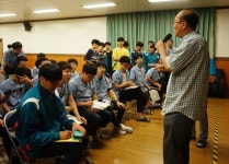 학교에서 가르치지 않는 여순항쟁, 소설가가 나섰다
