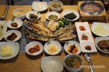 코로나가 바꾼 밥상 생선구이도 치킨처럼 시켜먹는 시대