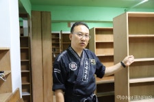 여수 헌책방 형설책방 살리기에 나선 사람들
