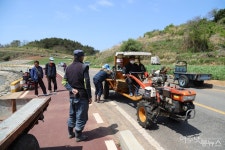 여수 소라면 달천갯마을, 바지락 영 트는 날