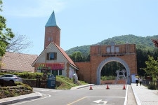 31년 전 만난 파독 간호원을 떠올린 독일마을