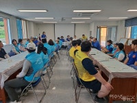 여수 안도 섬마을에 자원봉사자 몽땅 떴다