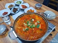 여수에서 점심때 가면 좋을 식당은... 어디?