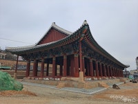 진남관 해체 복원 막바지... 재개관 지연 논란