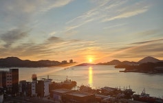 여수 유탑유블래스, 새해 해돋이와 함께하는 떡국 나눔 행사