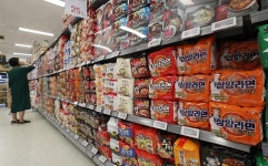 해외서 K-식품 인기 폭발...식품업계, 3분기 실적 고공행진