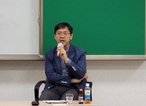 세계로 가는 한국문학, AI 번역이 도움 될까