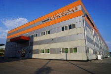 중고 태양광 수출도 중국산 저가 공세에 휘청  