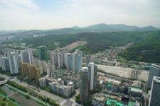 LH, 공공임대주택 분양전환 잡음…독자 감정평가‧임차인 의견 배제 지적