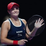 [WTA 파이널스] 바티, 크비토바 잡고 조 1위로 4강행...벤치치도 4강 합류
