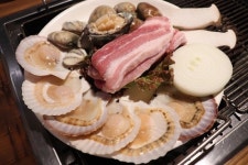 2020년 해돋이 명소 강릉 정동진에서 즐기는 맛집 고기랑조개랑 눈길