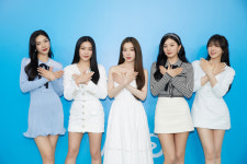 [종합] 사계절 퀸 목표...레드벨벳, 필 마이 리듬으로 돌아온 봄의 여신들