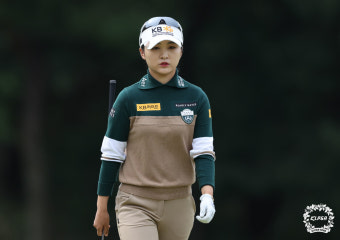 이예원, 생애 첫 메이저 왕관 보인다...하이트진로 챔피언십 3R 단독 선두
