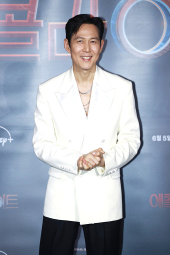 래몽래인 측 