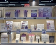 디에코컴퍼니 ‘비히디’, 초대형 창고형 약국 ‘메디킹덤’ 입점