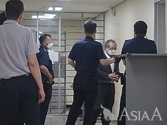 오거돈 전 부산시장, 법정구속...징역 3년 재판부, 