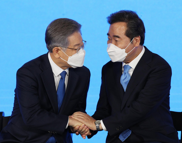 이재명 윤석열, 헌재 결정에 승복 주체하는 것 강조