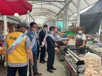 정인화 광양시장, 추석 명절 앞두고 전통시장 민생현장 방문
