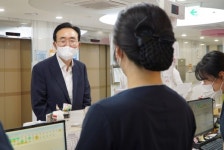 윤병태 나주시장, NH미래아동, 나주효사랑요양병원 방문·격려