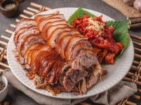 연신내 맛집 귀한족발 연신내점 성황리 오픈