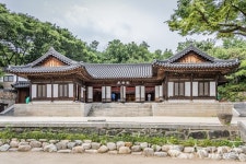 [이채현의 싱글라이프] 강요하지 않는 마음이란 길상사 템플스테이, 주지 덕조 스님과의 차담