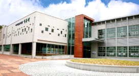 나주 청소년 수련관 전 계약직원 1인시위 A씨, 명예훼손 유죄 판결