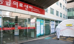 어린이집 휴원, 언제까지? 코로나19 확산 계속되면...