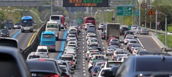 귀경길 전국 고속도로 정체··· 부산→서울 5시간 40분