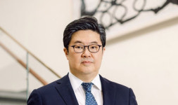 [백재권 칼럼] 김병주 MBK회장, 깊은 내공 지닌 거목