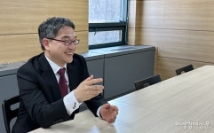 [실버케어] ③ 병원 동행 매니저 덕에 우리 아들 살았다 살았어