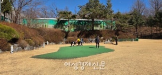 [박종섭 더봄] 굿샷 ! 파크골프가 날로 인기를 끄는 이유