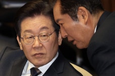 [분석] 이재명 지지율 48.4%로 하락…