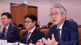 강호동 농협회장 다시 경찰로···고액 부조금 의혹 조사