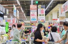 추석 앞둔 농협유통 하나로마트 인산인해