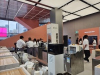 삼성 강남 오픈...MZ세대 위한 체험형 플래그십 스토어 