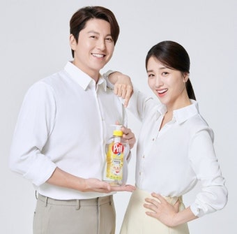 헨켈, 주방세제 프릴 브랜드 모델로 배우 류수영 ∙박하선 부부 발탁